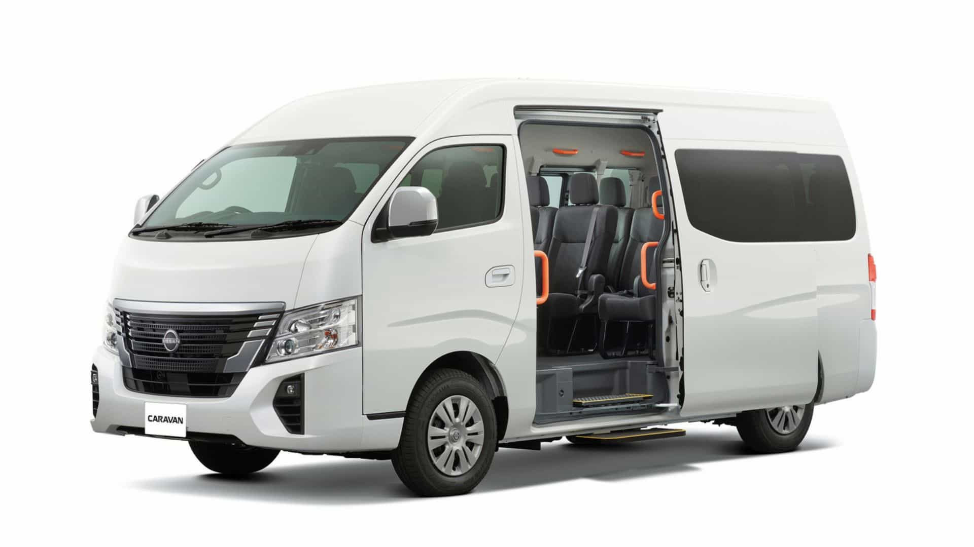 Nissan улучшил микроавтобус Caravan, но пока только для Японии