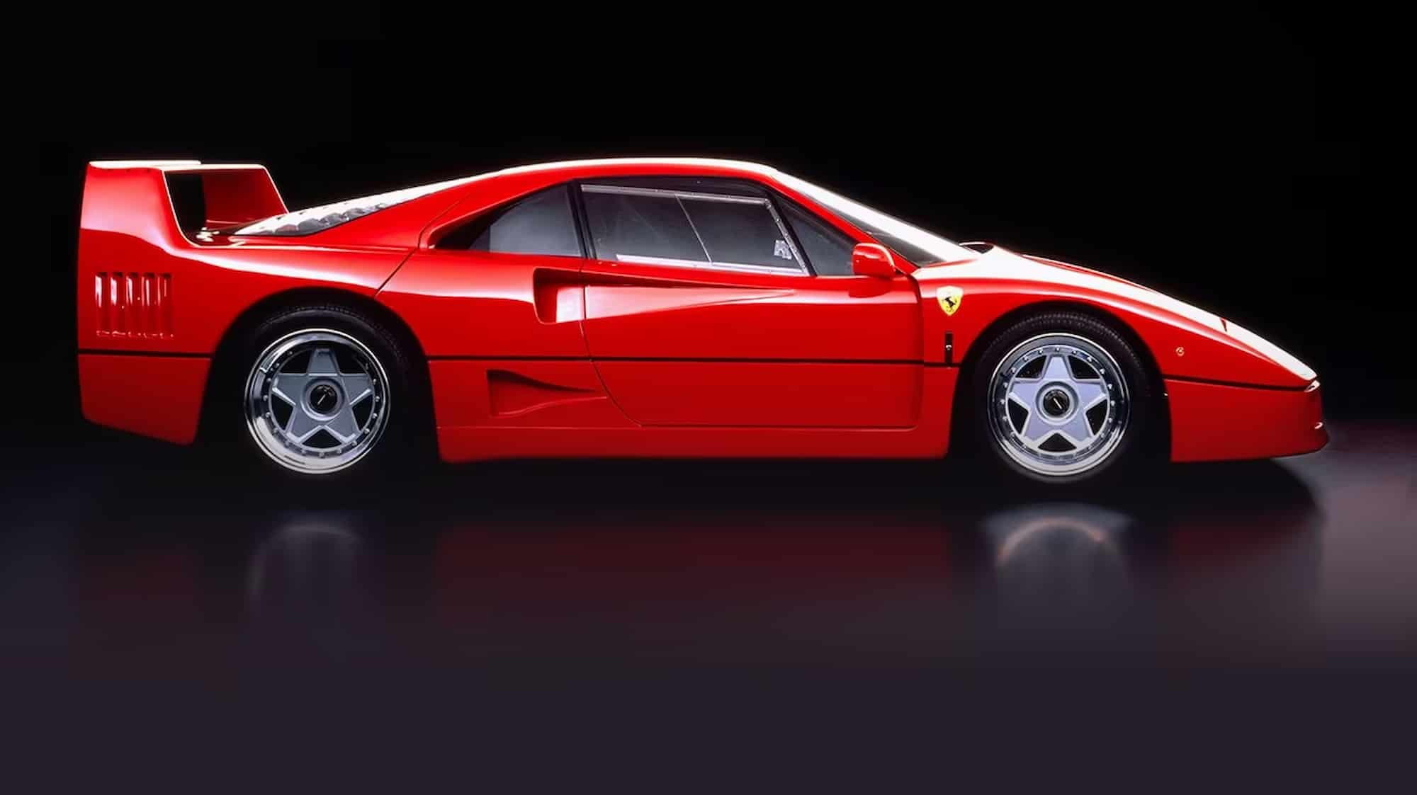 Владелец легендарной Ferrari F40 забыл, что у него есть этот суперкар