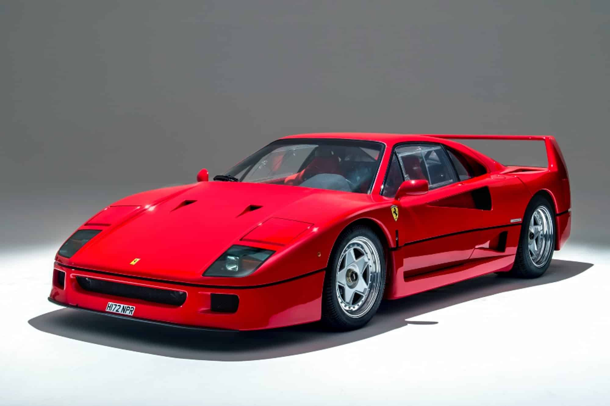 Владелец легендарной Ferrari F40 забыл, что у него есть этот суперкар