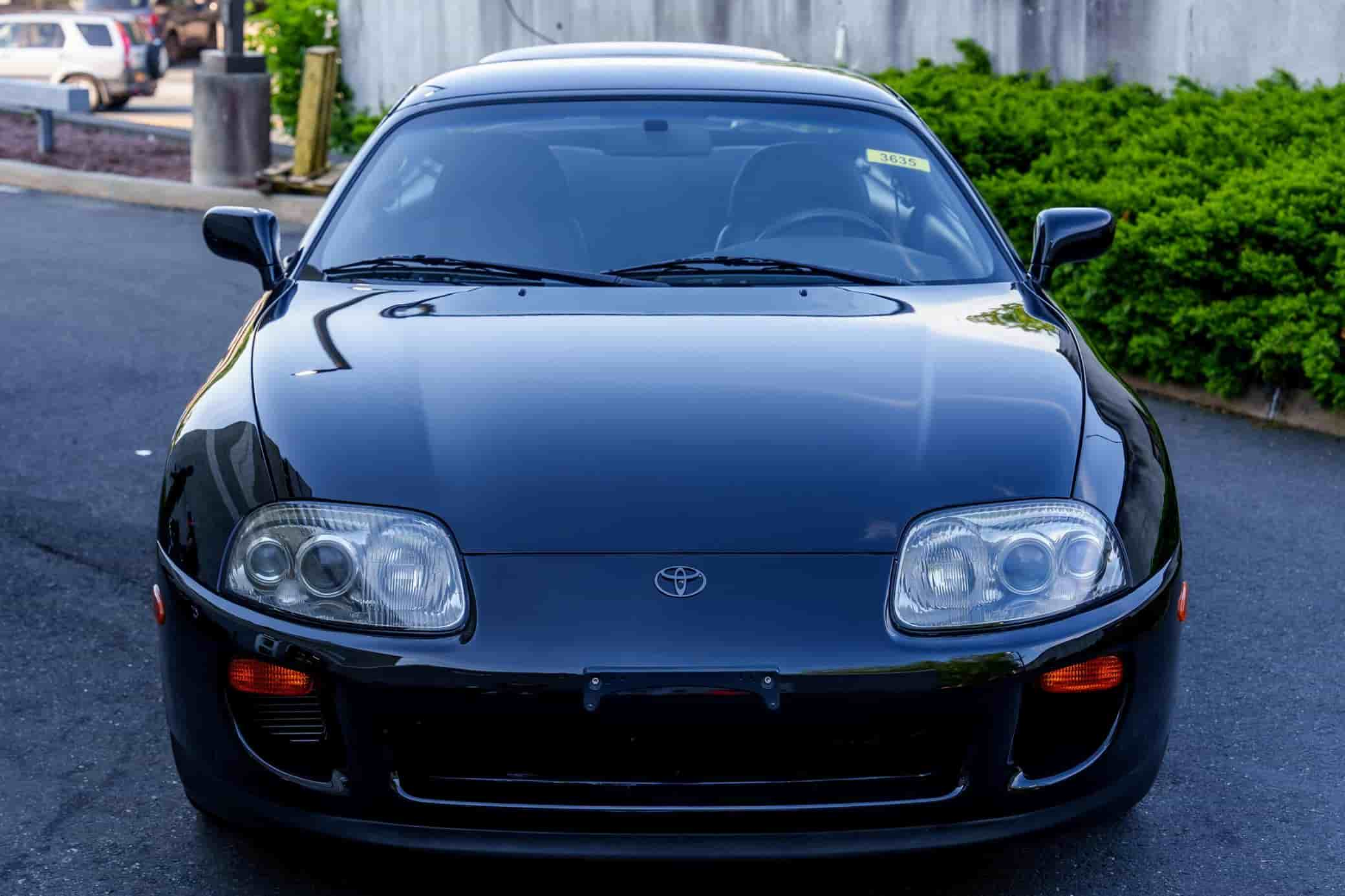 Почти идеальную Toyota Supra A80 1995 года продадут как минимум в 3 раза дороже, чем стоит новая