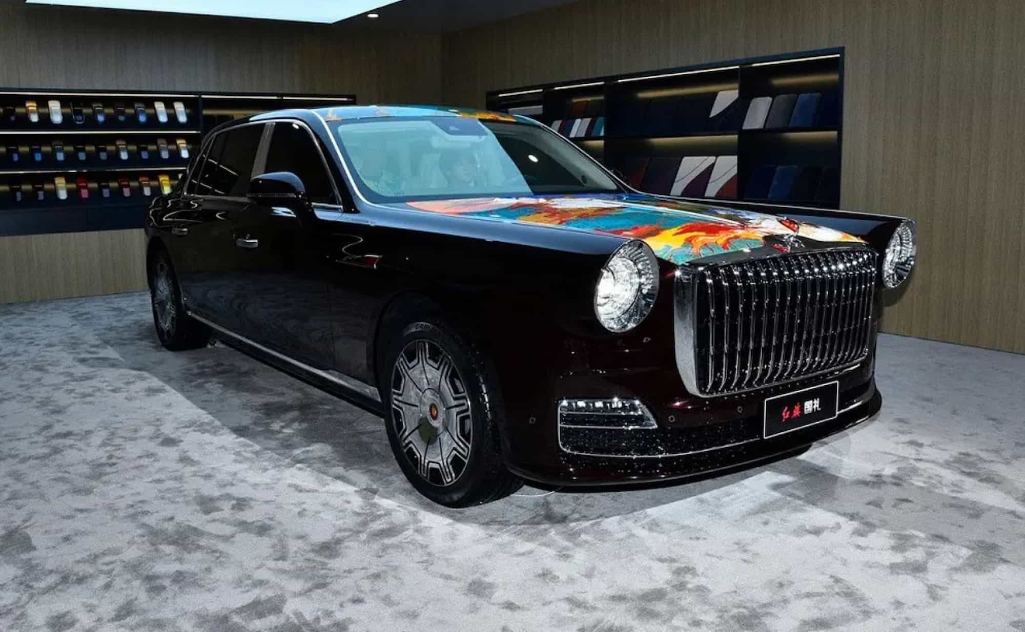 Hongqi выпустила убийцу Aurus Senat за 88 миллионов рублей