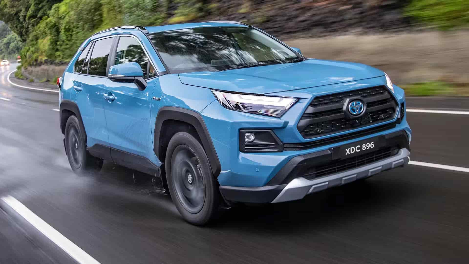 Toyota обещает в новом поколении RAV4 дать покупателям всё, что они просили