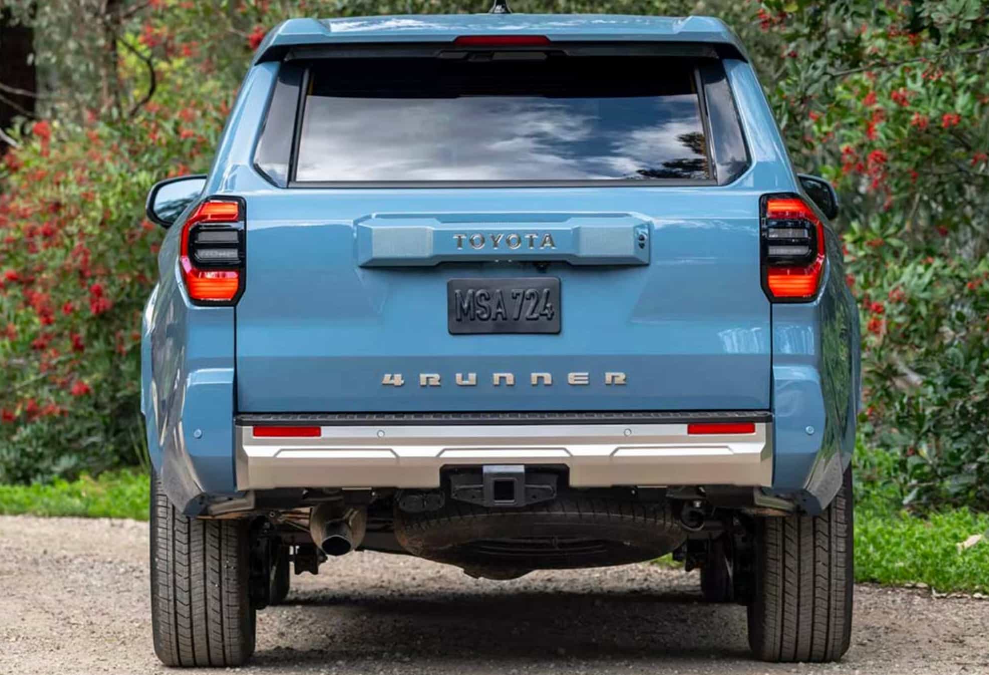 Выход в продажу нового Toyota 4Runner откладывается