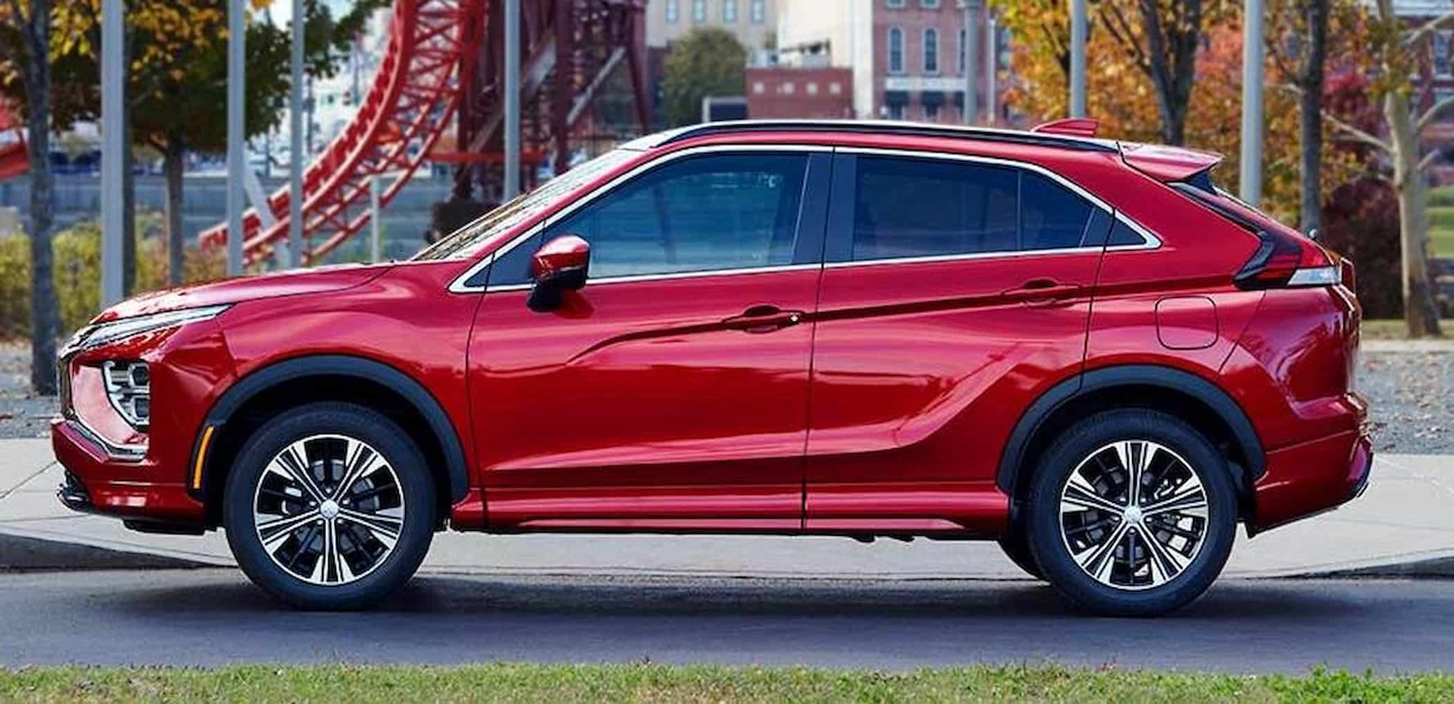 Владелец кроссовера Mitsubishi Eclipse Cross пожаловался, что его машина постоянно ломается