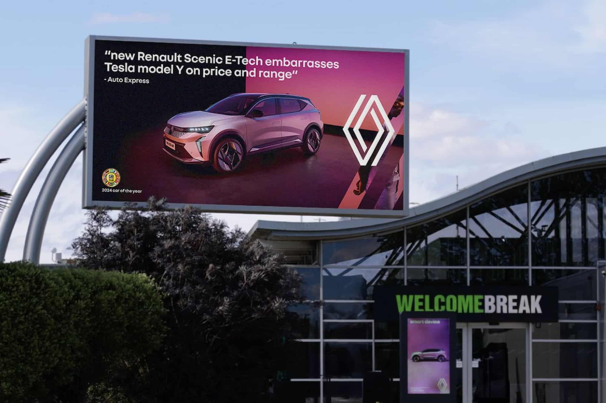 Renault унизила Tesla на рекламных билбордах