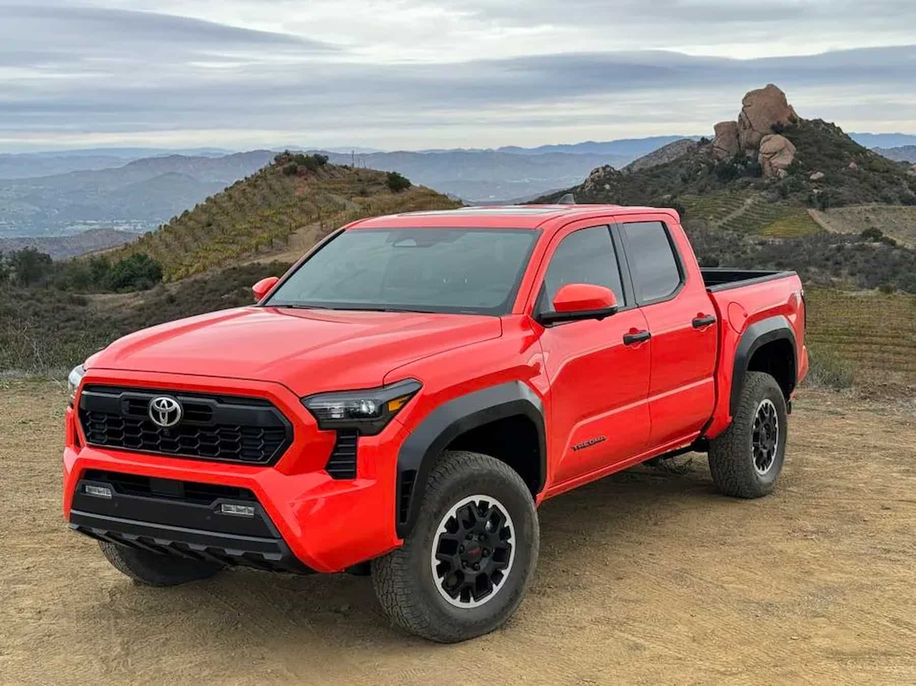 Неисправность трансмиссии Toyota Tacoma 2024 может быть связана с остатками мусора