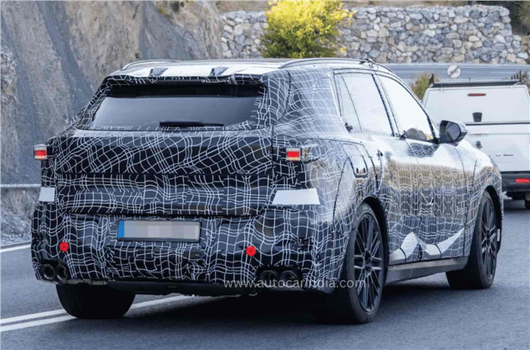 Новый BMW X5 (2026) попал в фотообъективы папарацци