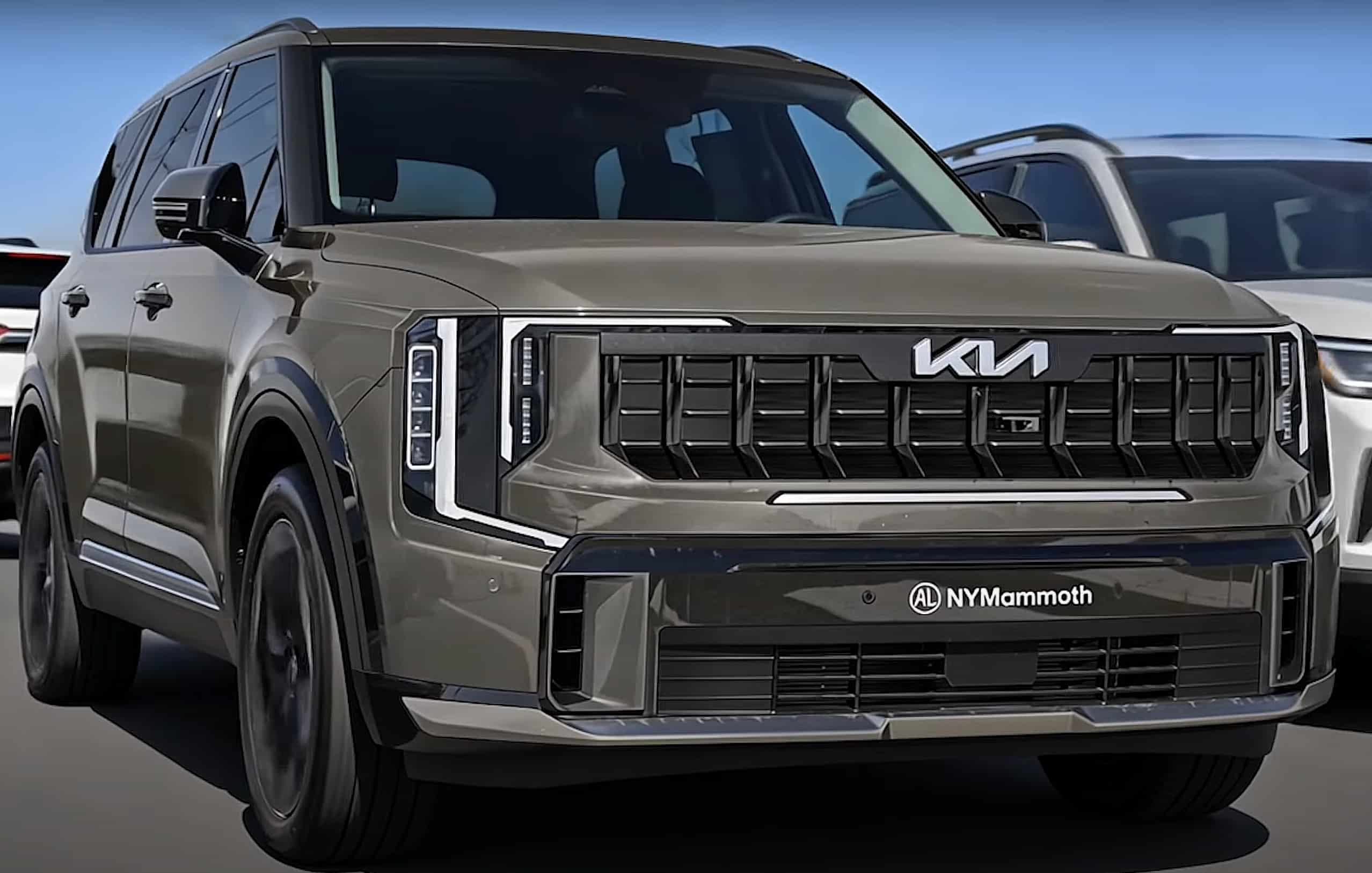 Новое поколение большого кроссовера Kia Telluride показалось на первых изображениях