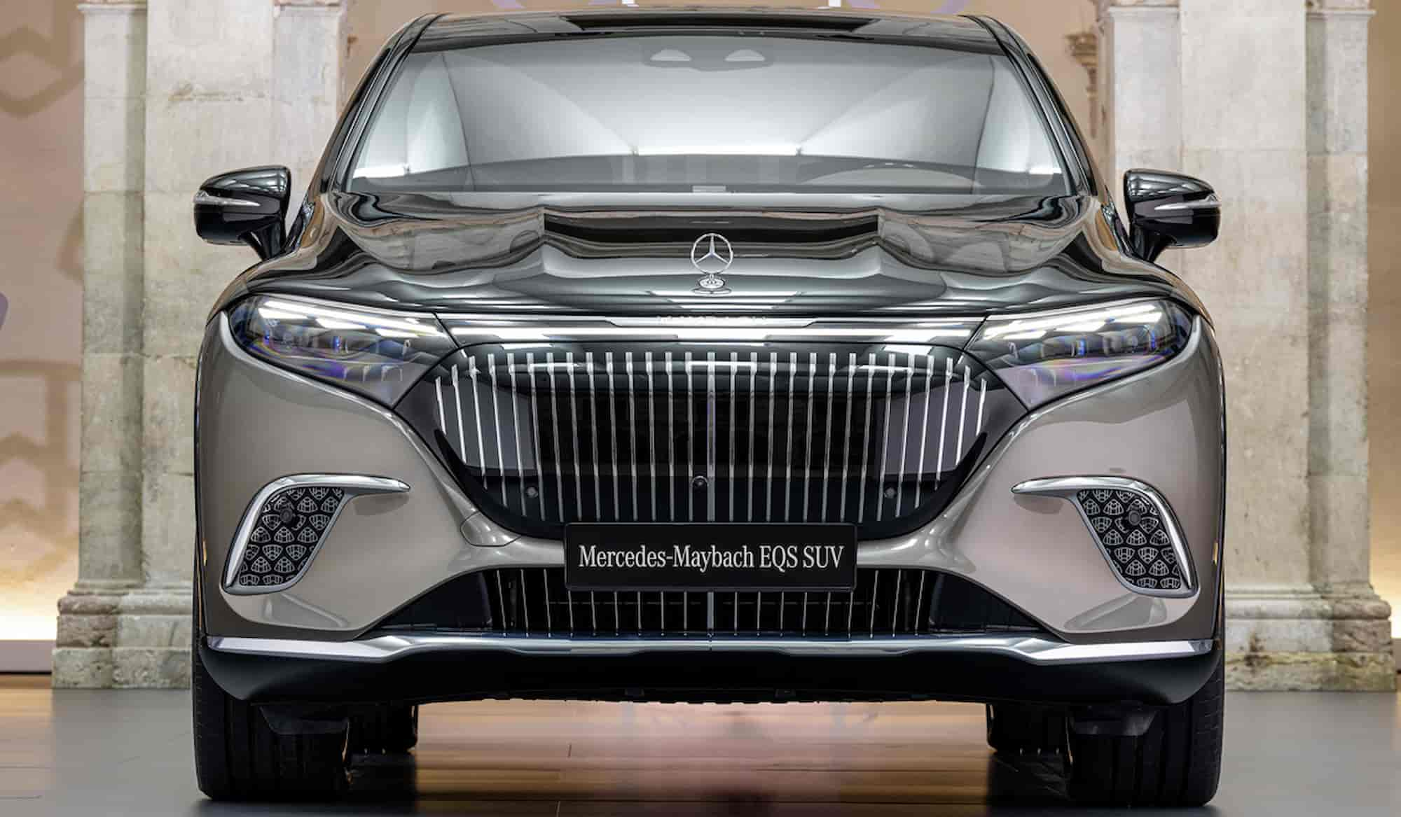 В России появился первый электро-кроссовер Mercedes-Maybach