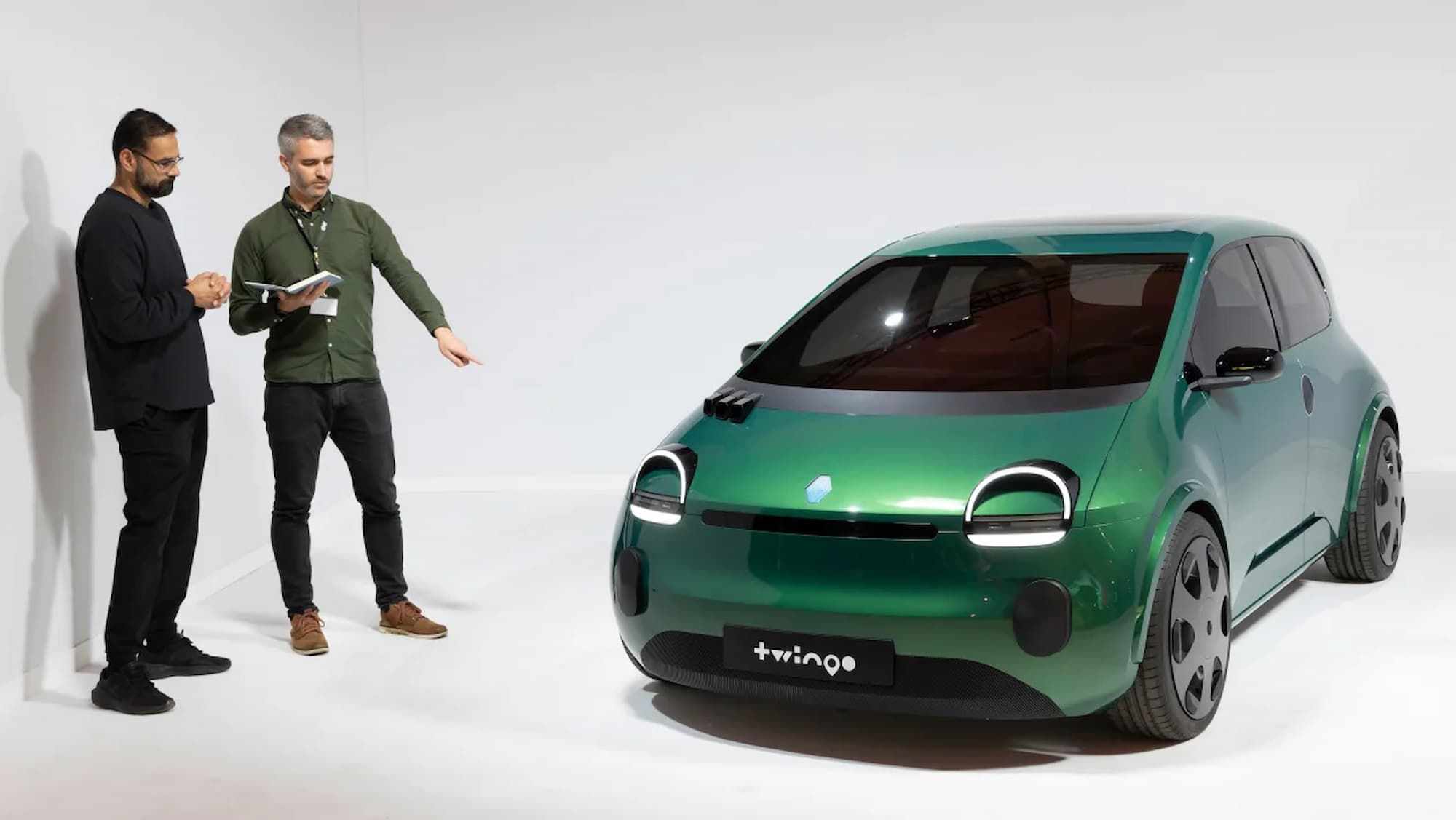 Renault Twingo EV – французский хэтчбек близок к официальной премьере