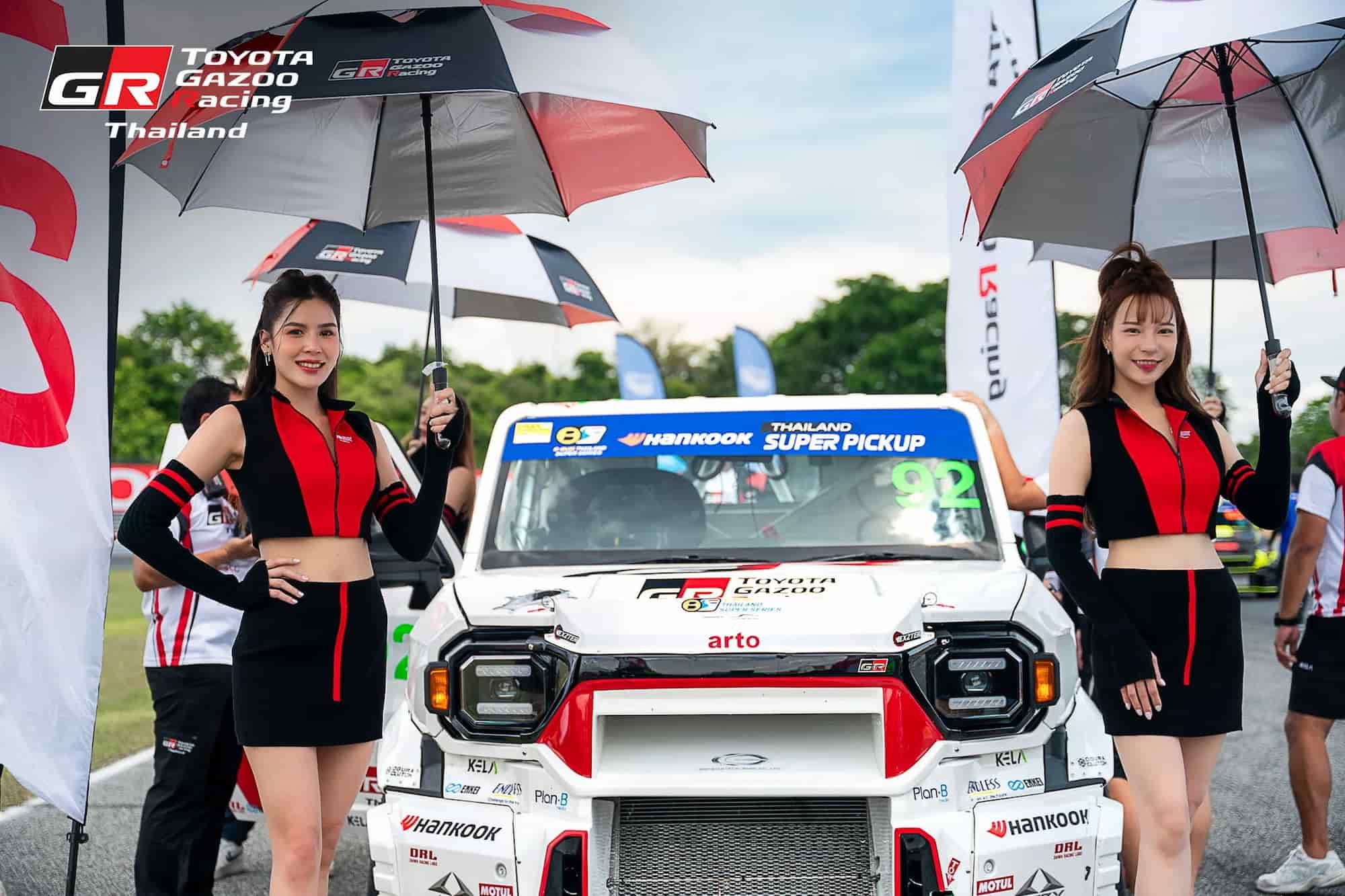 В Таиланде начали эксплуатировать «бюджетный» пикап Toyota Hilux Champ в качестве трекового монстра