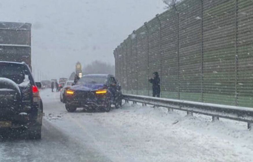 Столкнулись более десятка машин, трасса М4 перекрыта. Крупнейшее ДТП в Подмосковье