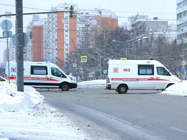 В Москве двое подростков погибли после наркотусовки: один в реанимации