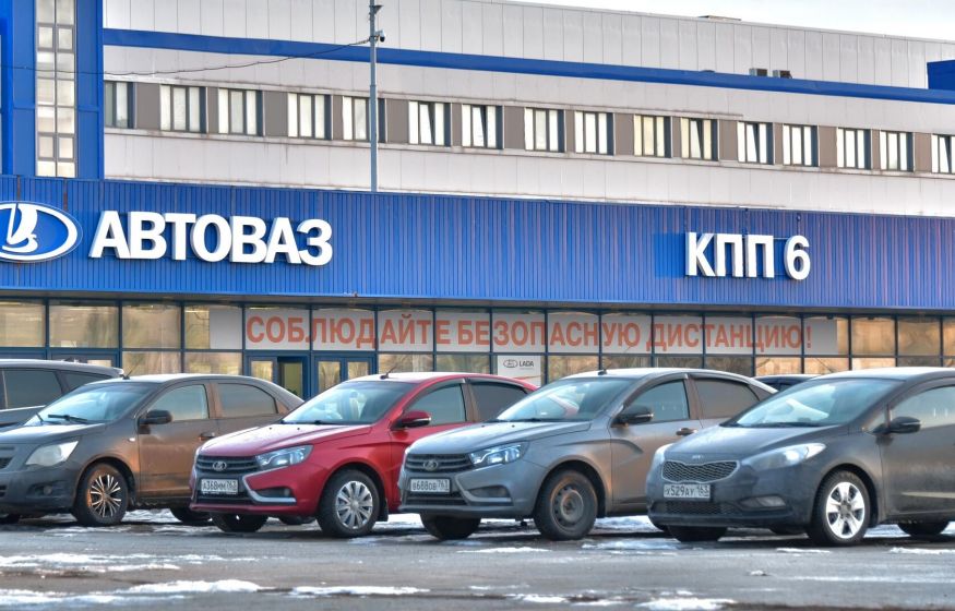 Продажи российского авторынка резко упали: президент «АвтоВАЗа»